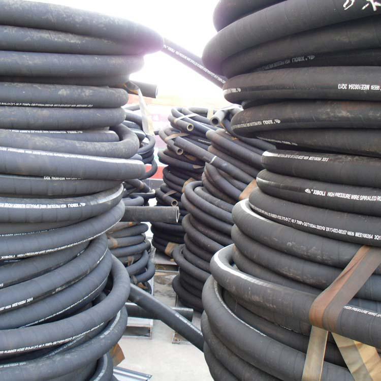 【圣凱】高壓膠管 液壓膠管 液壓軟管 高壓油管 型號(hào)齊全圖片_高清圖_細(xì)節(jié)圖-景縣圣凱橡膠制品廠(chǎng) -Hc360慧聰網(wǎng)